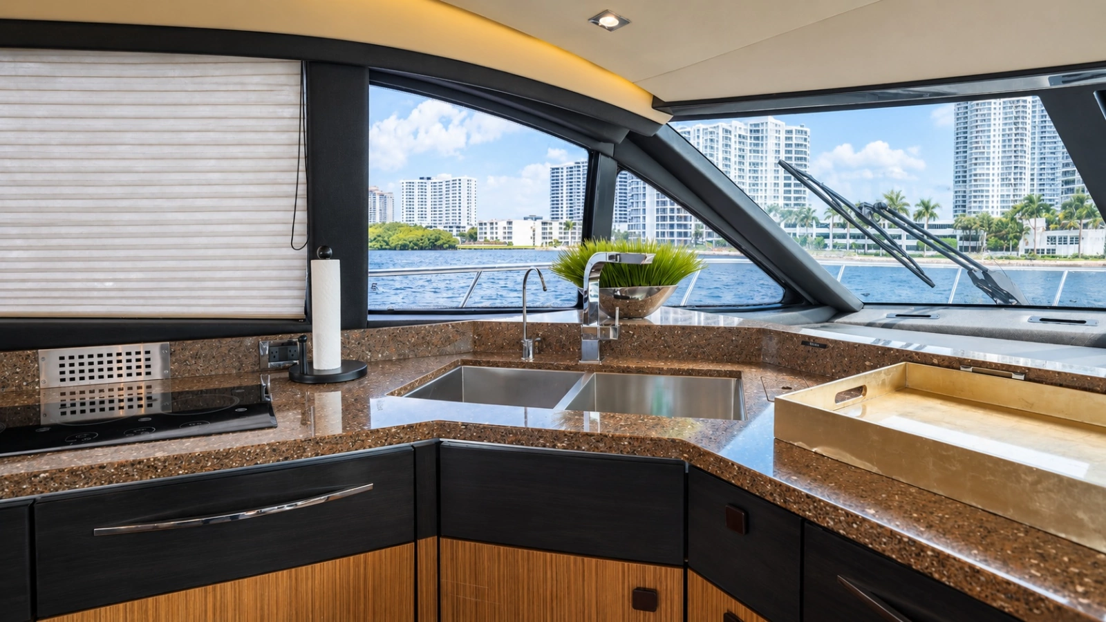 2016 Sea Ray L650 Fly