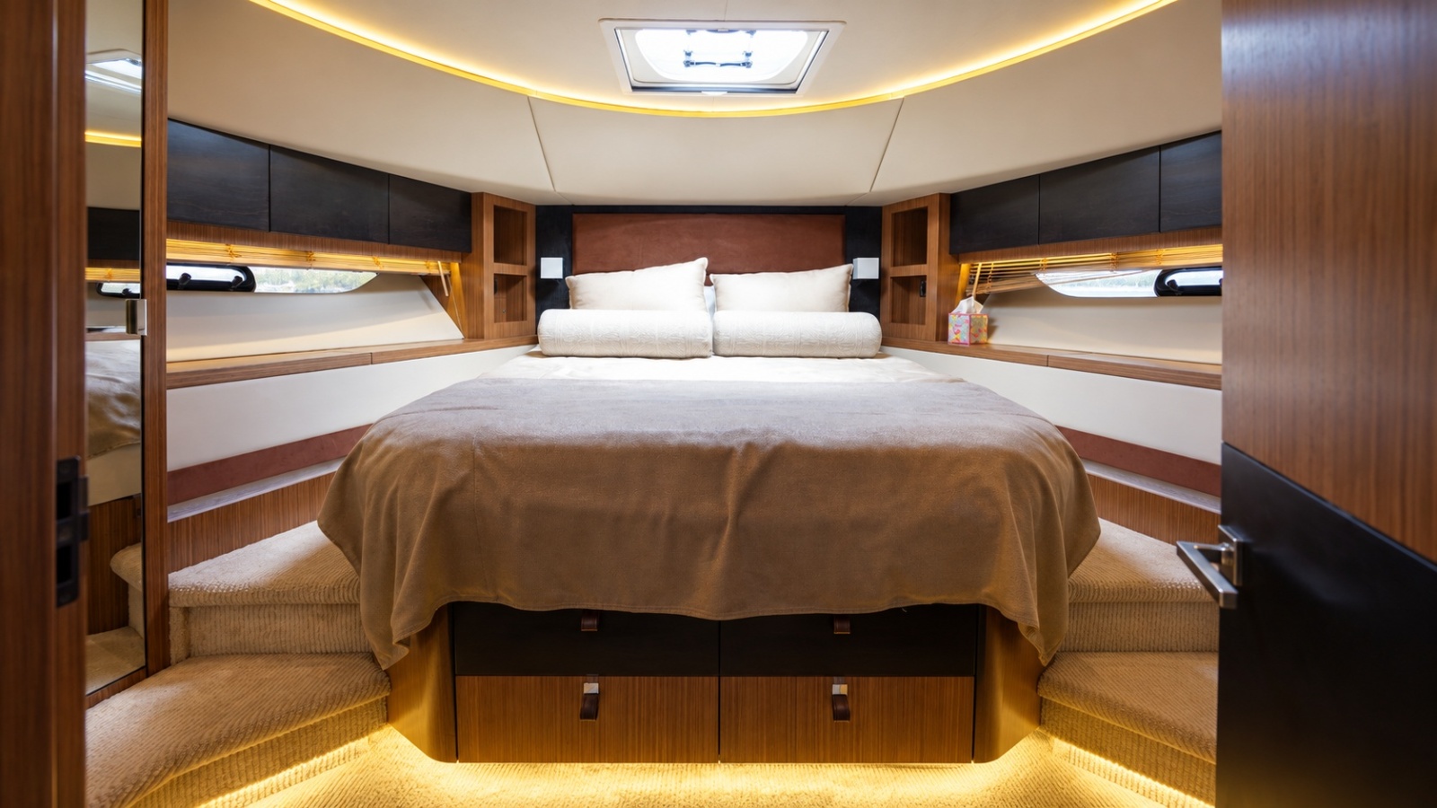 2016 Sea Ray L650 Fly
