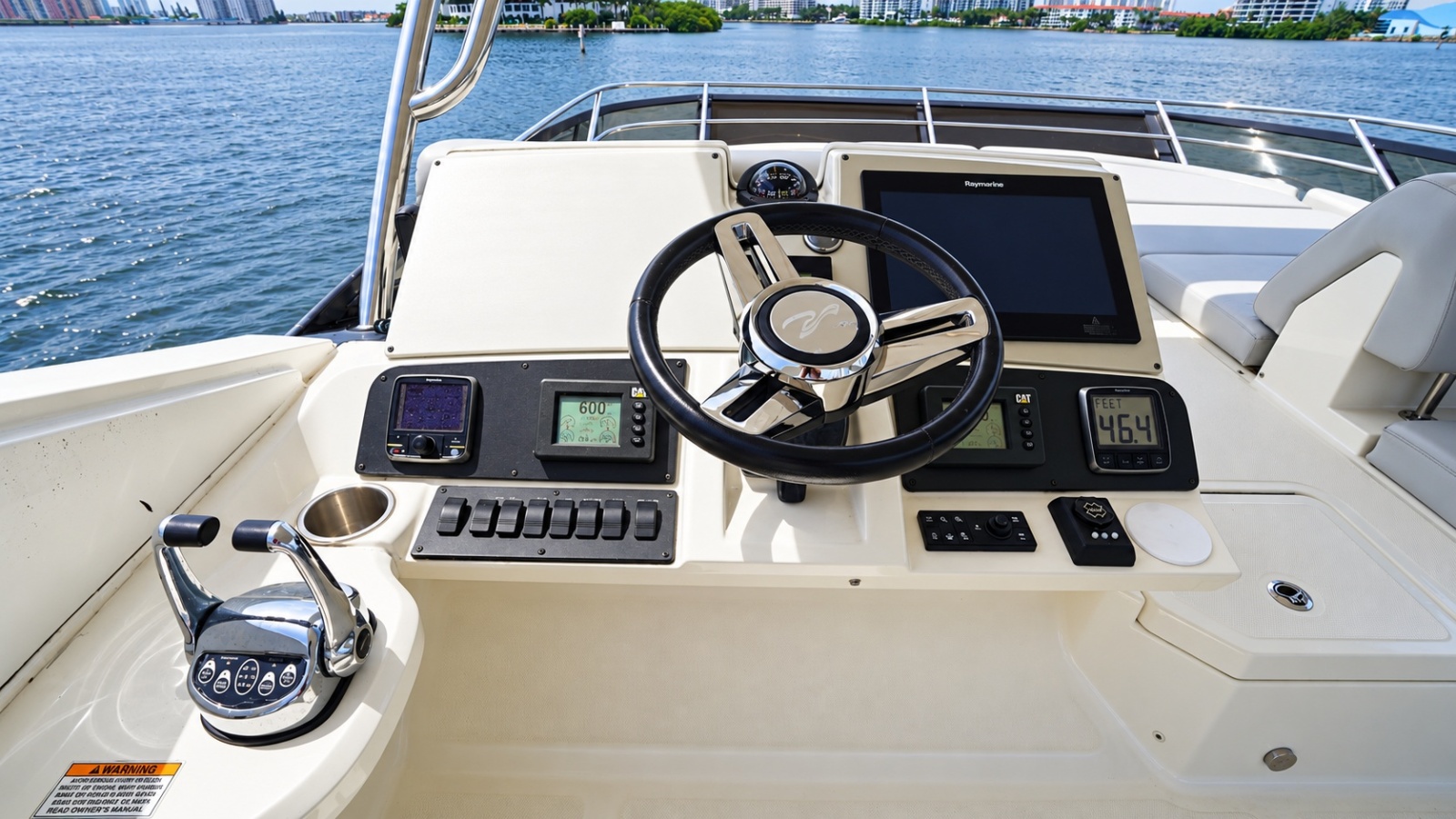 2016 Sea Ray L650 Fly