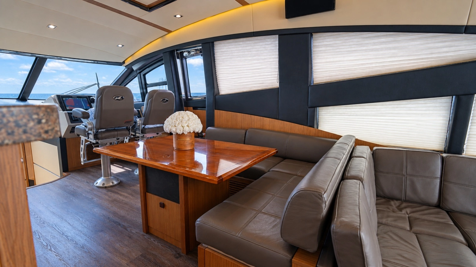 2016 Sea Ray L650 Fly