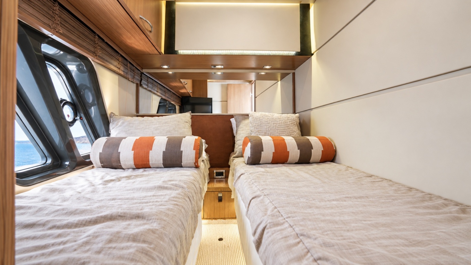 2016 Sea Ray L650 Fly