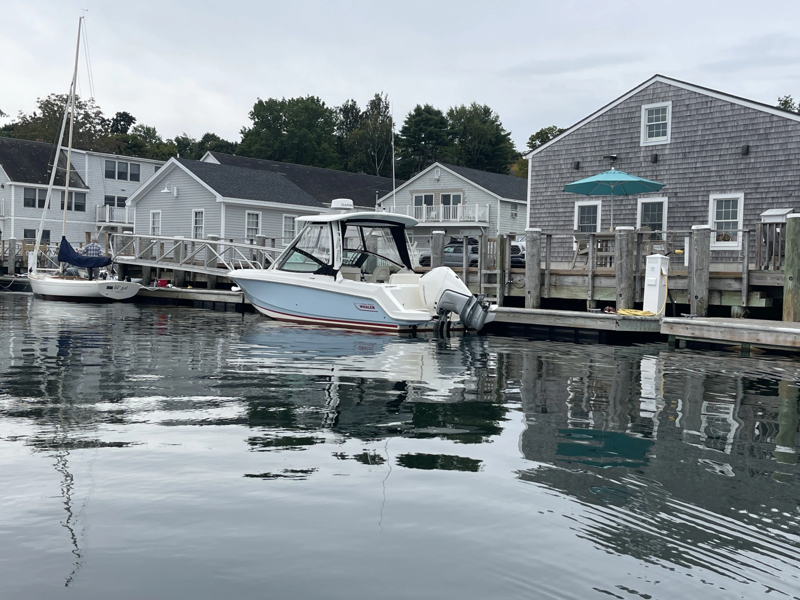 2023 Boston Whaler 