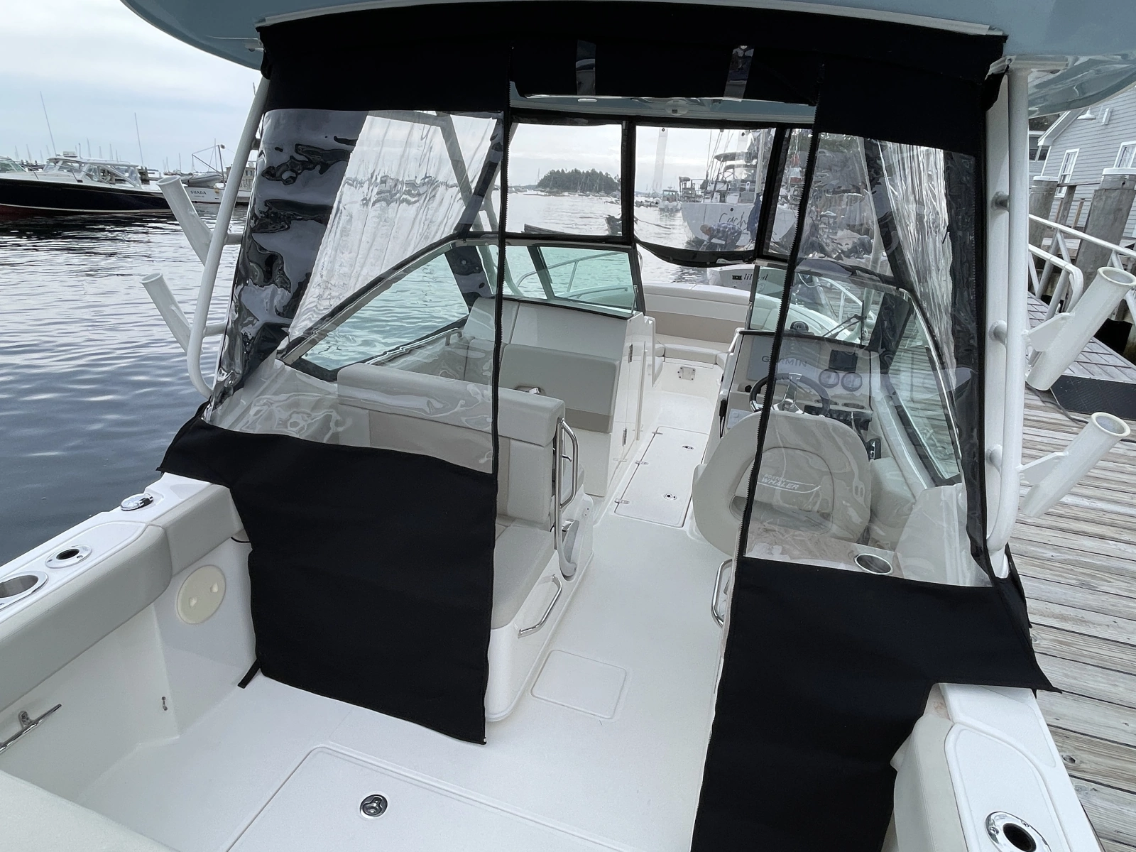 2023 Boston Whaler 