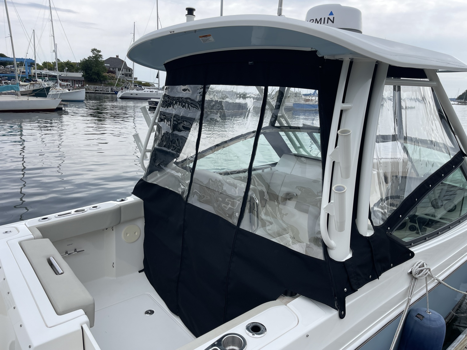 2023 Boston Whaler 
