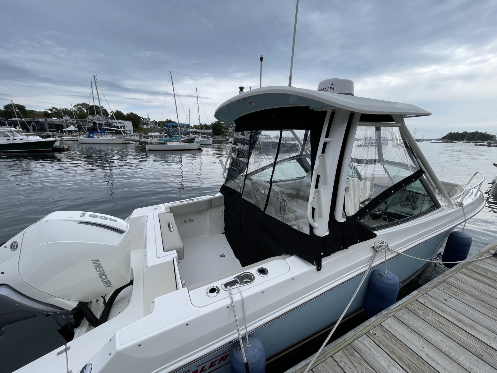 2023 Boston Whaler 
