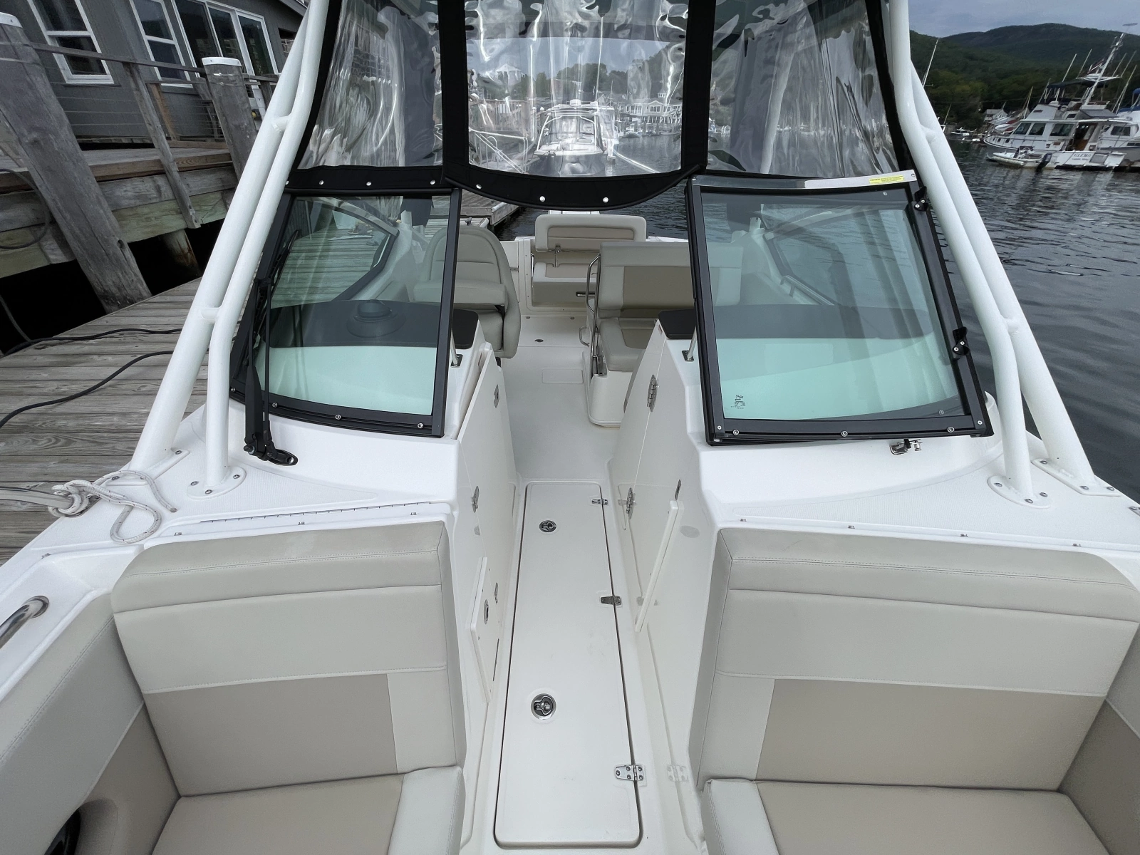 2023 Boston Whaler 