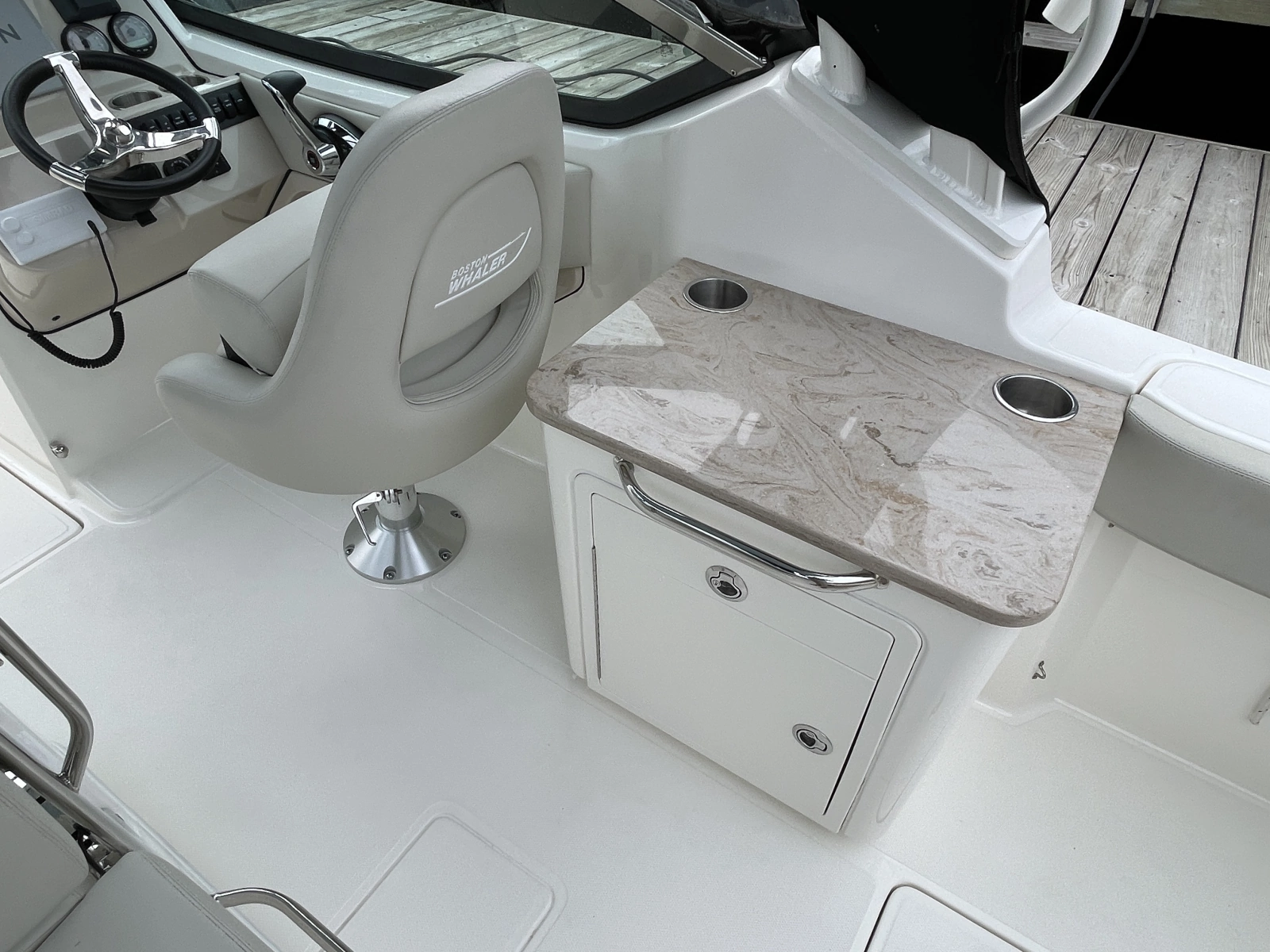 2023 Boston Whaler 