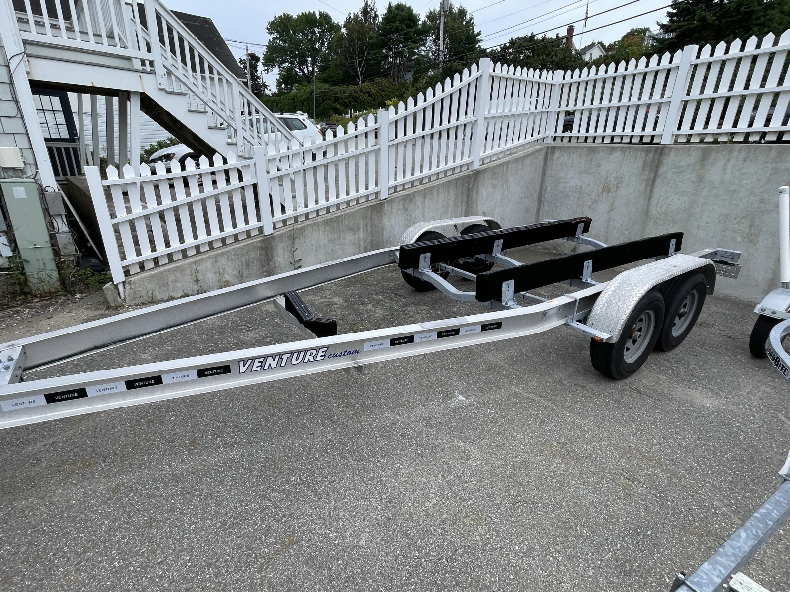 2023 Boston Whaler 