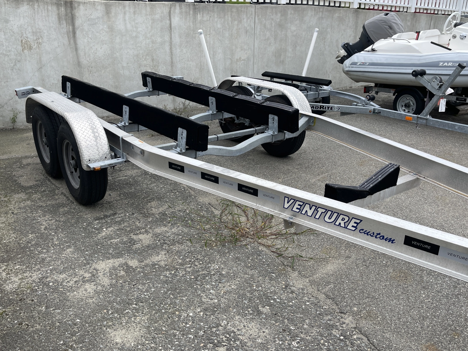2023 Boston Whaler 