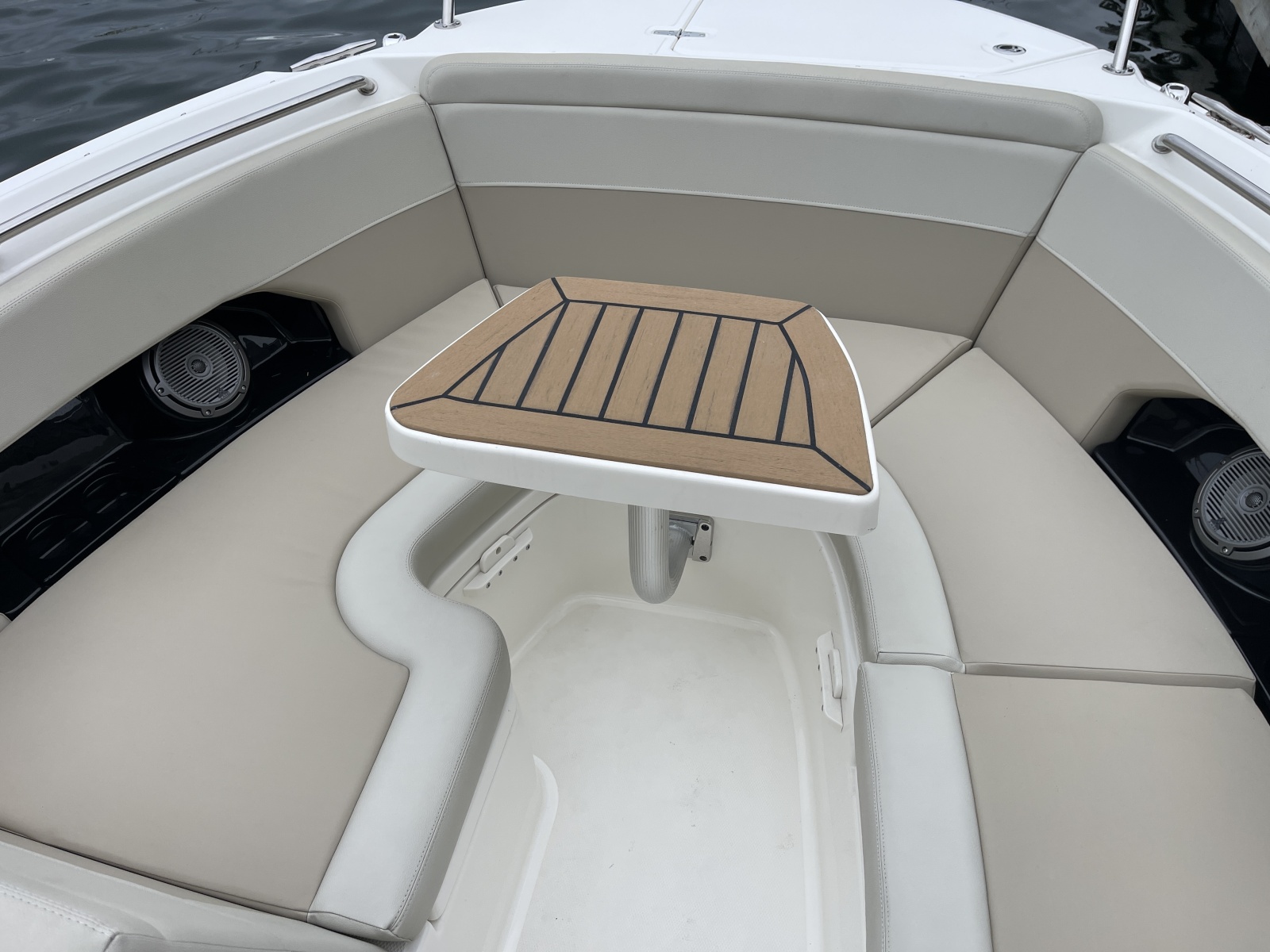 2023 Boston Whaler 