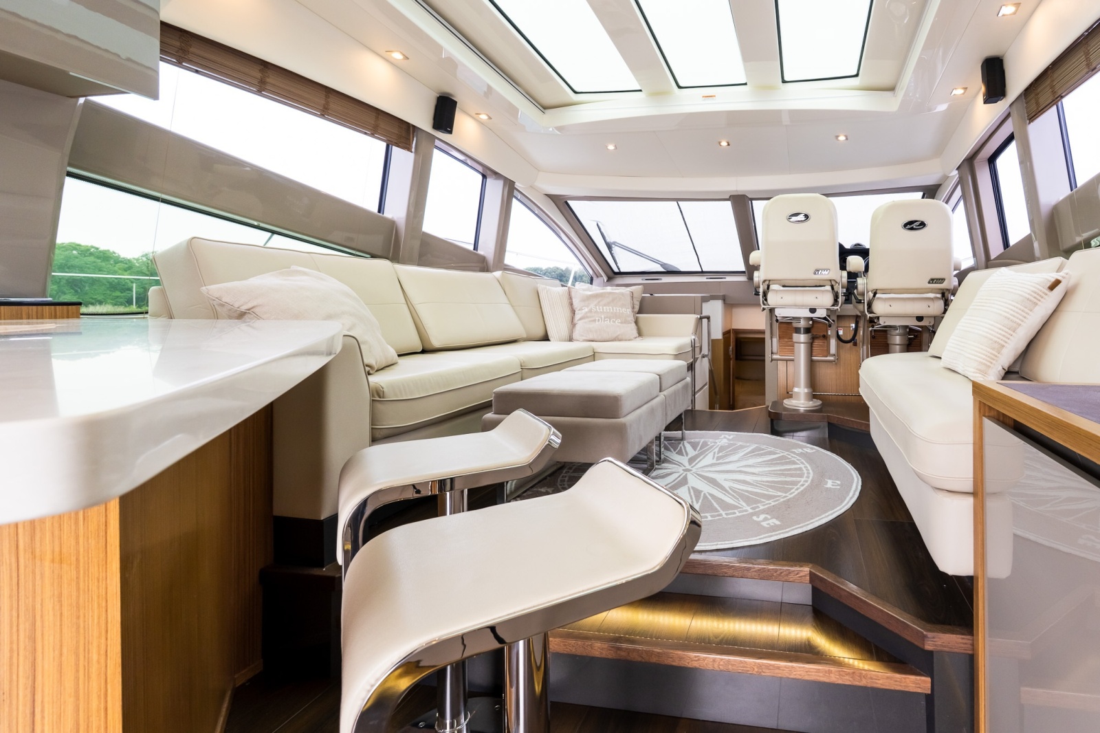 2018 Sea Ray L550