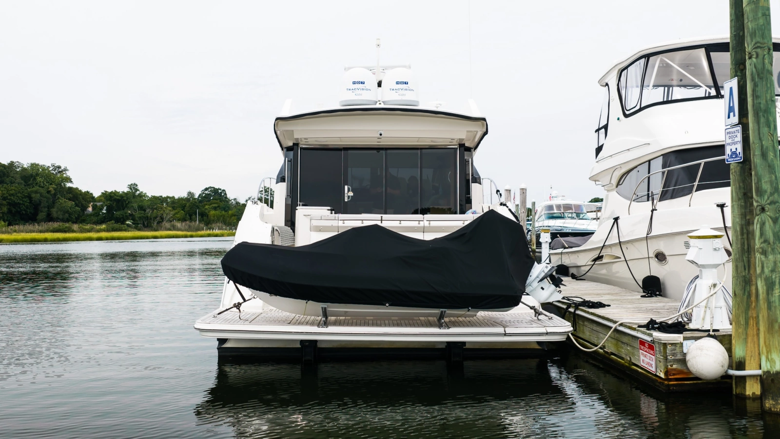 2018 Sea Ray L550