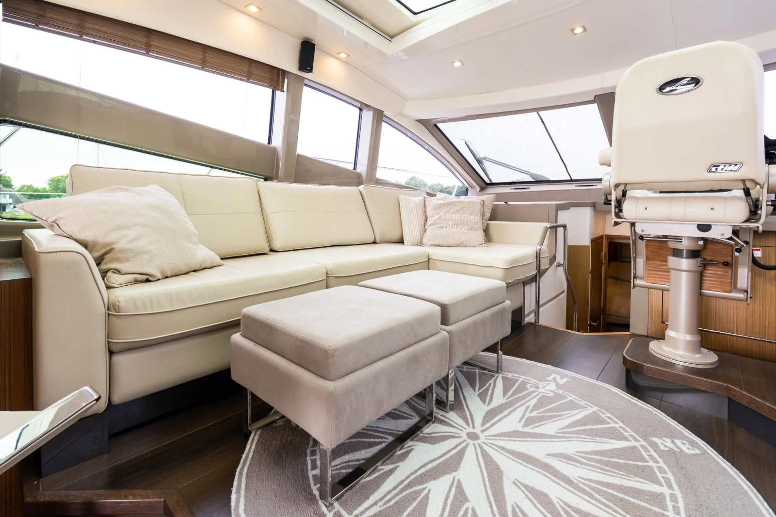 2018 Sea Ray L550