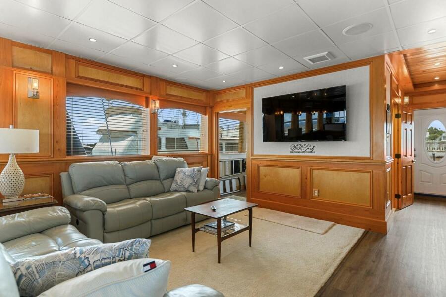 2018 Avenger Luxury Catamaran Coastal Cruiser