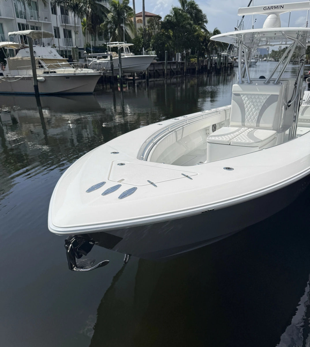 32ft Contender Yacht For Sale