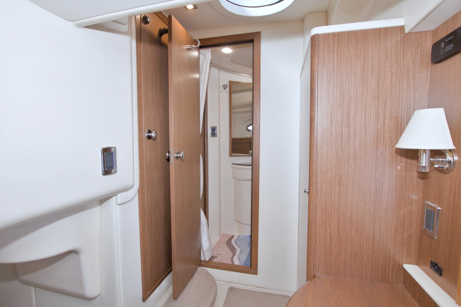 No Schedule 44ft Meridian Yacht For Sale