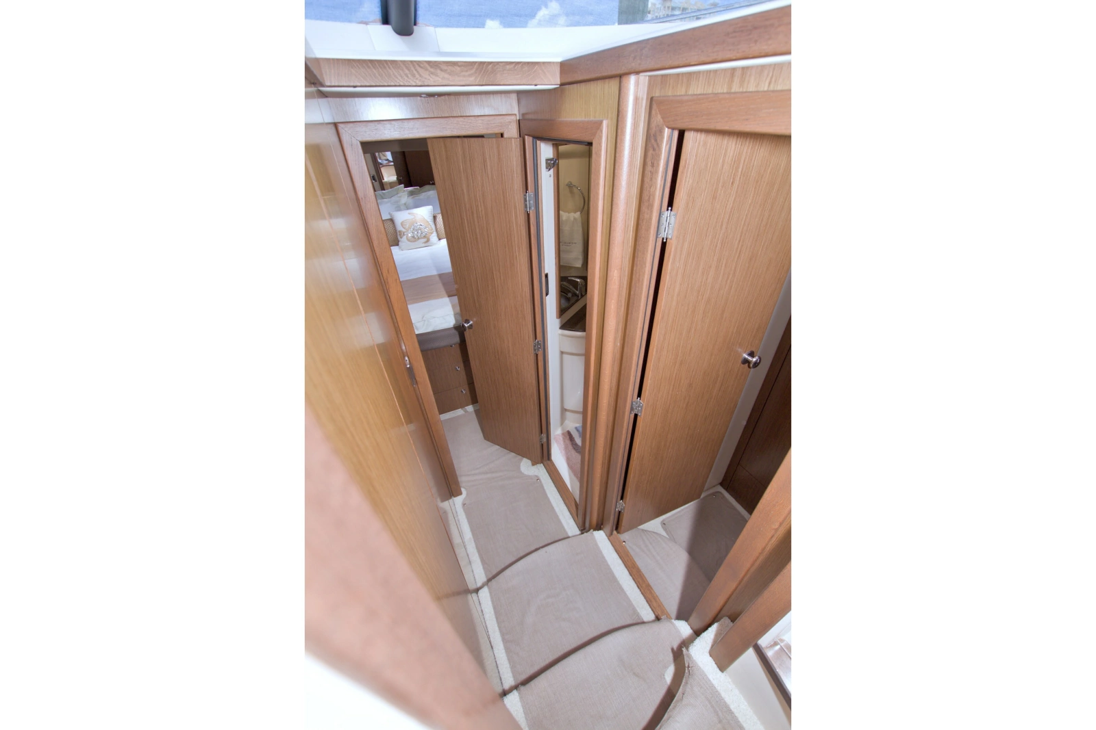 No Schedule 44ft Meridian Yacht For Sale