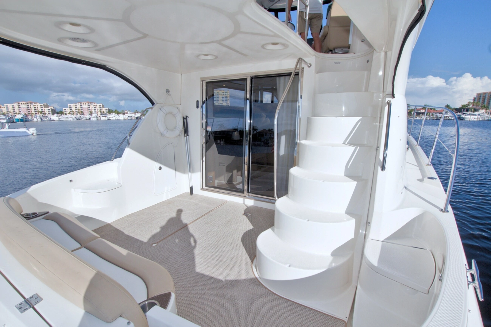 No Schedule 44ft Meridian Yacht For Sale