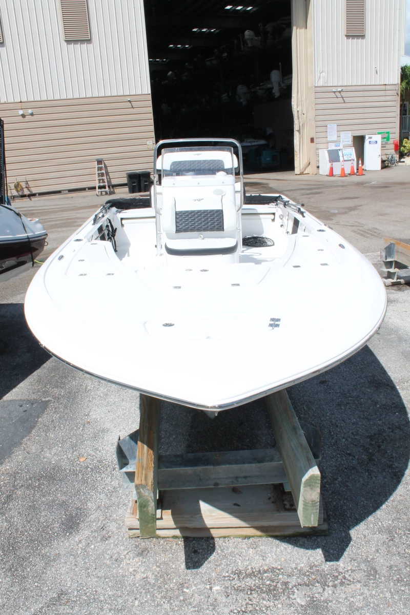19ft Tidewater Yacht For Sale