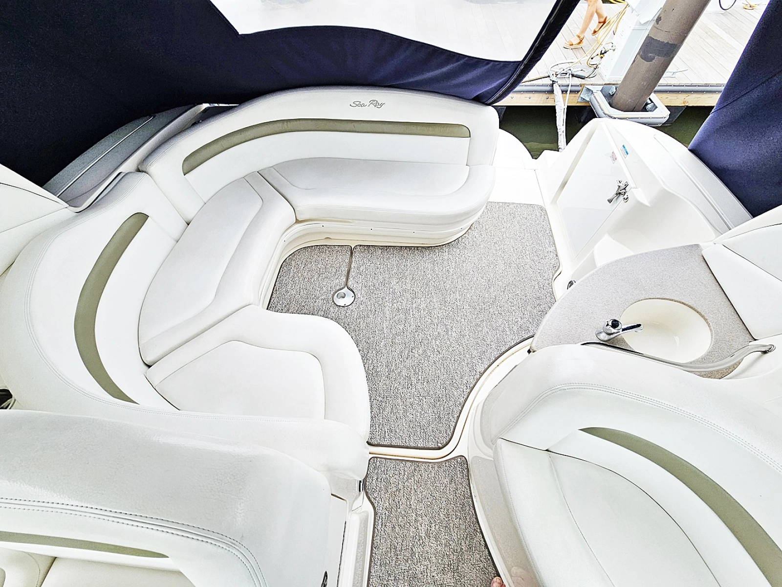 2007 Sea Ray 320