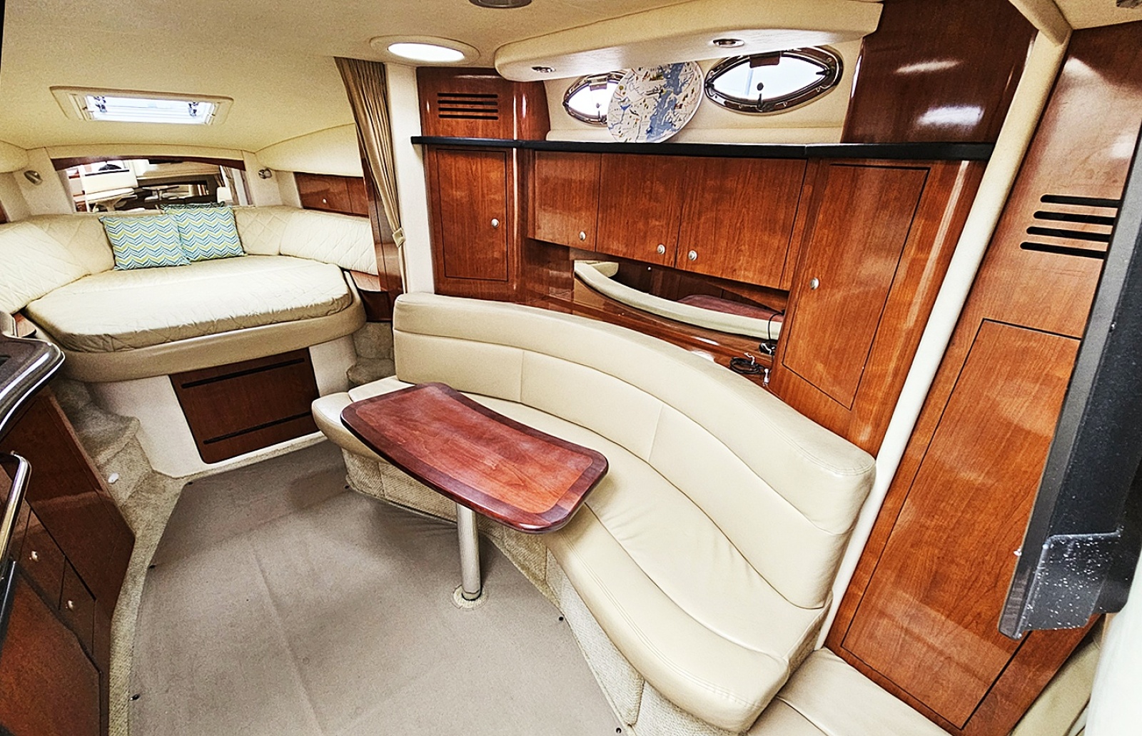 2007 Sea Ray 320