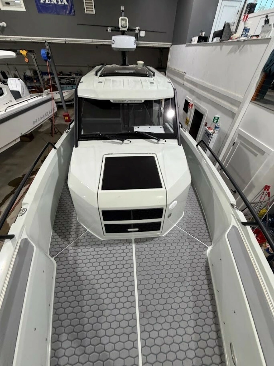 29ft XO Boats Yacht For Sale