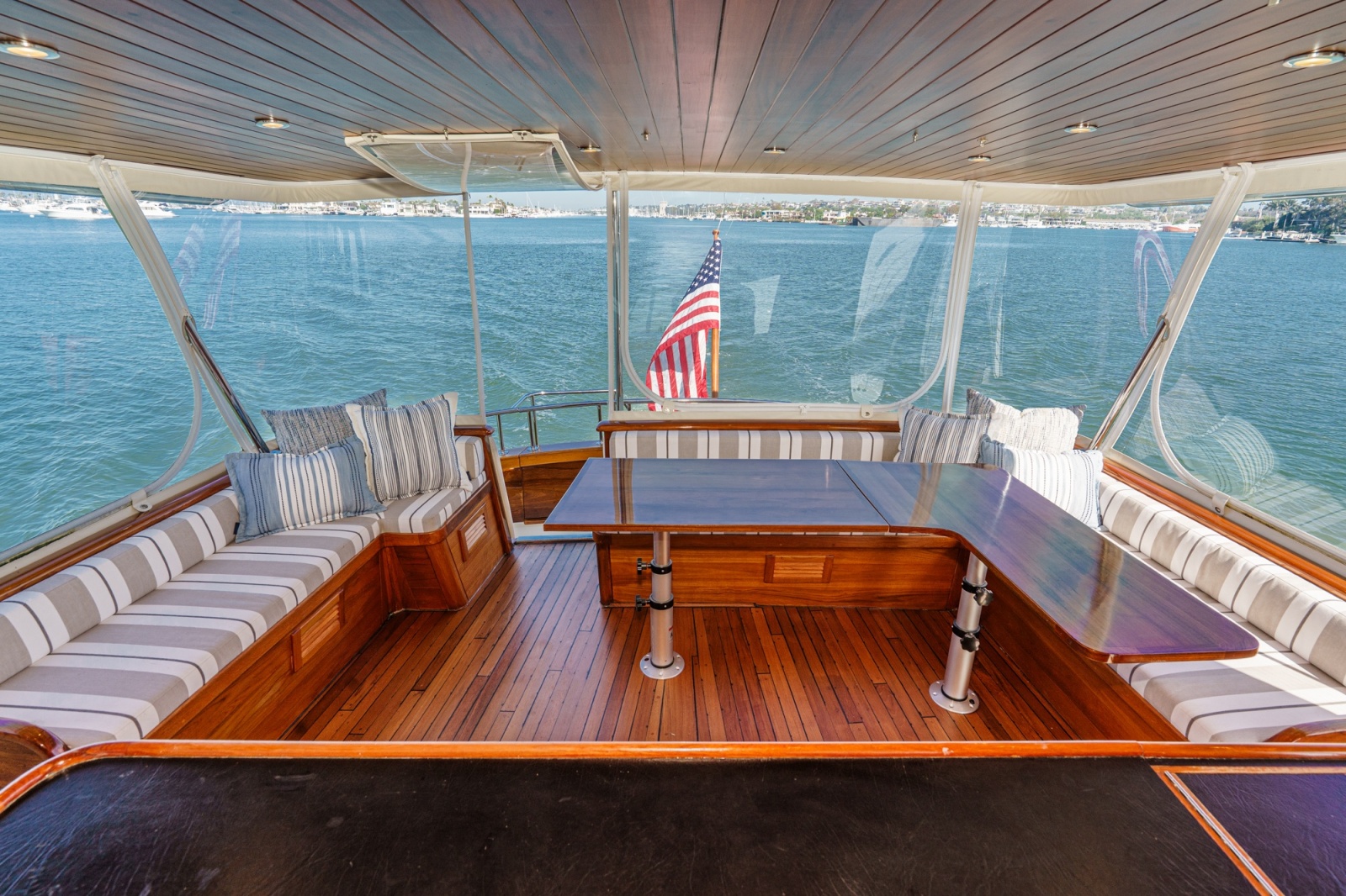 1958 Stephens 53 MY