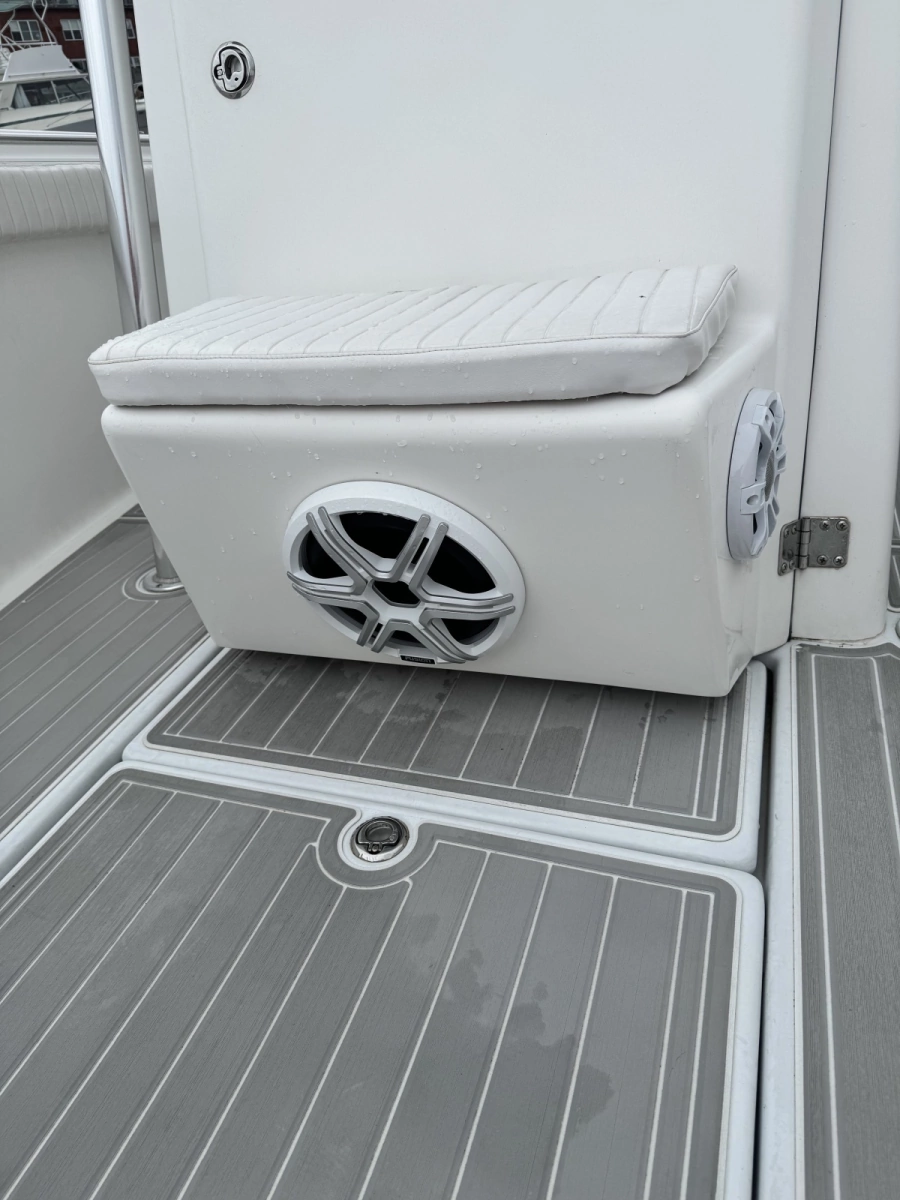 Freedom 24ft Topaz Yacht For Sale