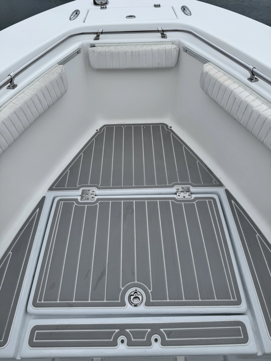 Freedom 24ft Topaz Yacht For Sale