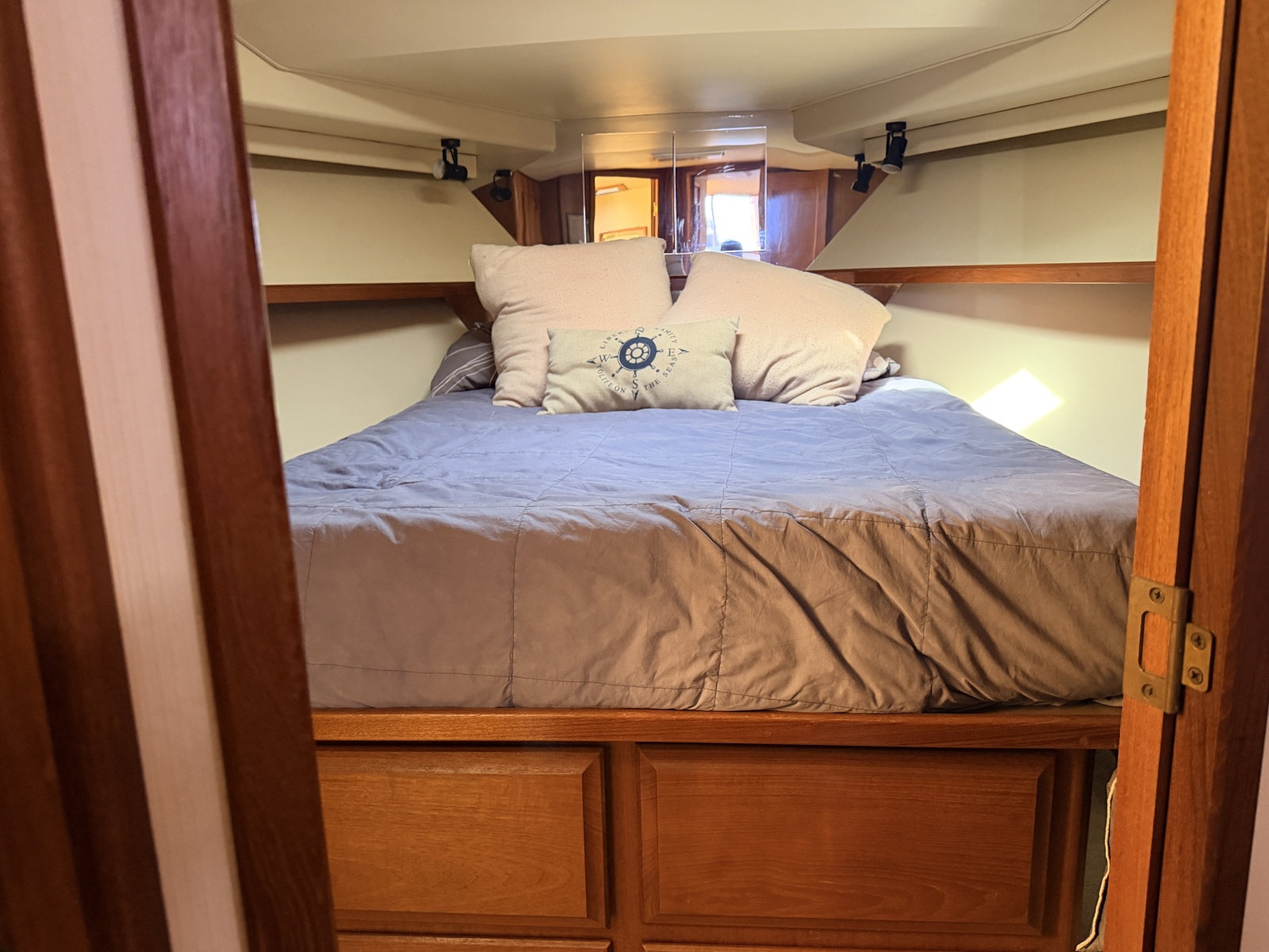 1989 Viking Viking 41 Convertible