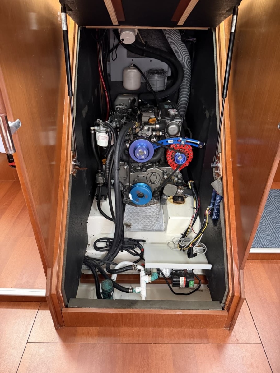 2012 Beneteau Oceanis 45