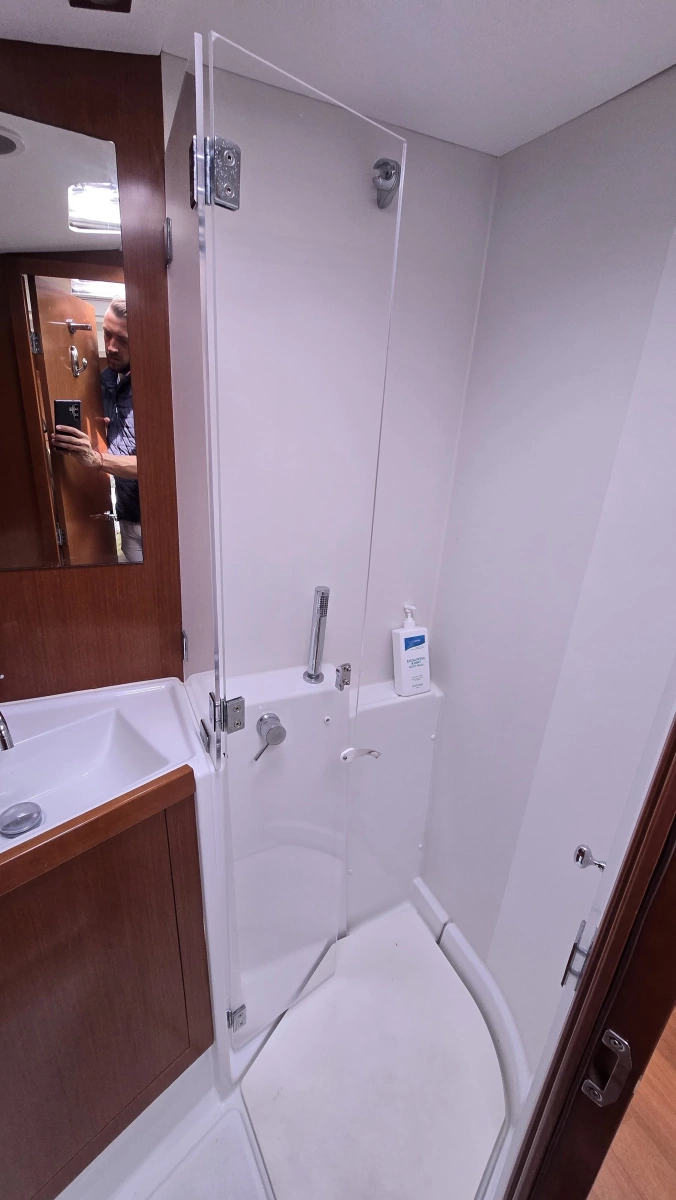 2012 Beneteau 