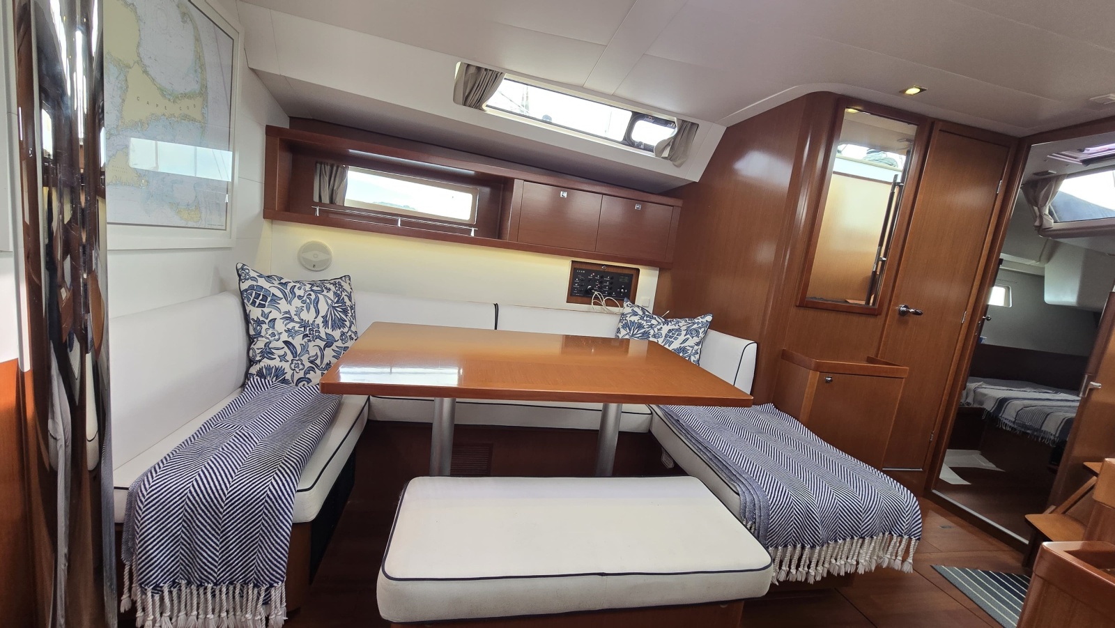 2012 Beneteau