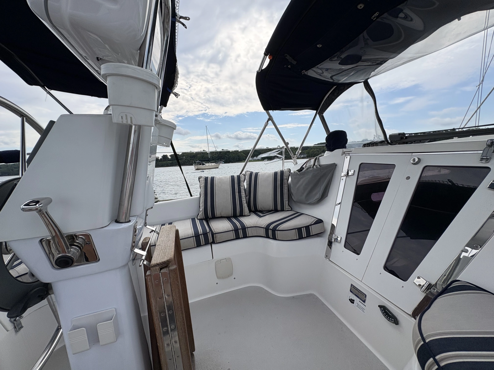 2006 Catalina 309