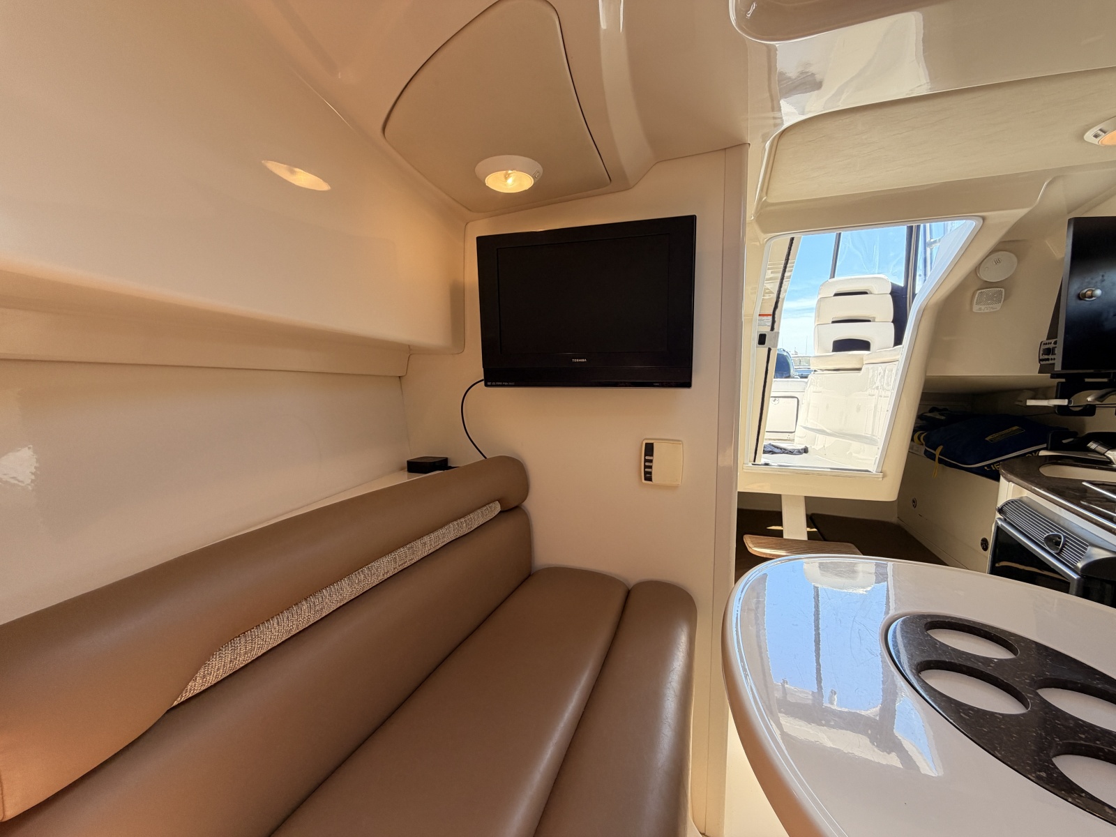2006 Boston Whaler 285 Conquest