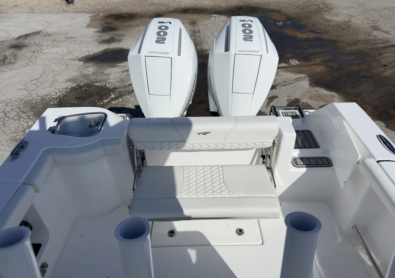 27ft Tidewater Yacht For Sale