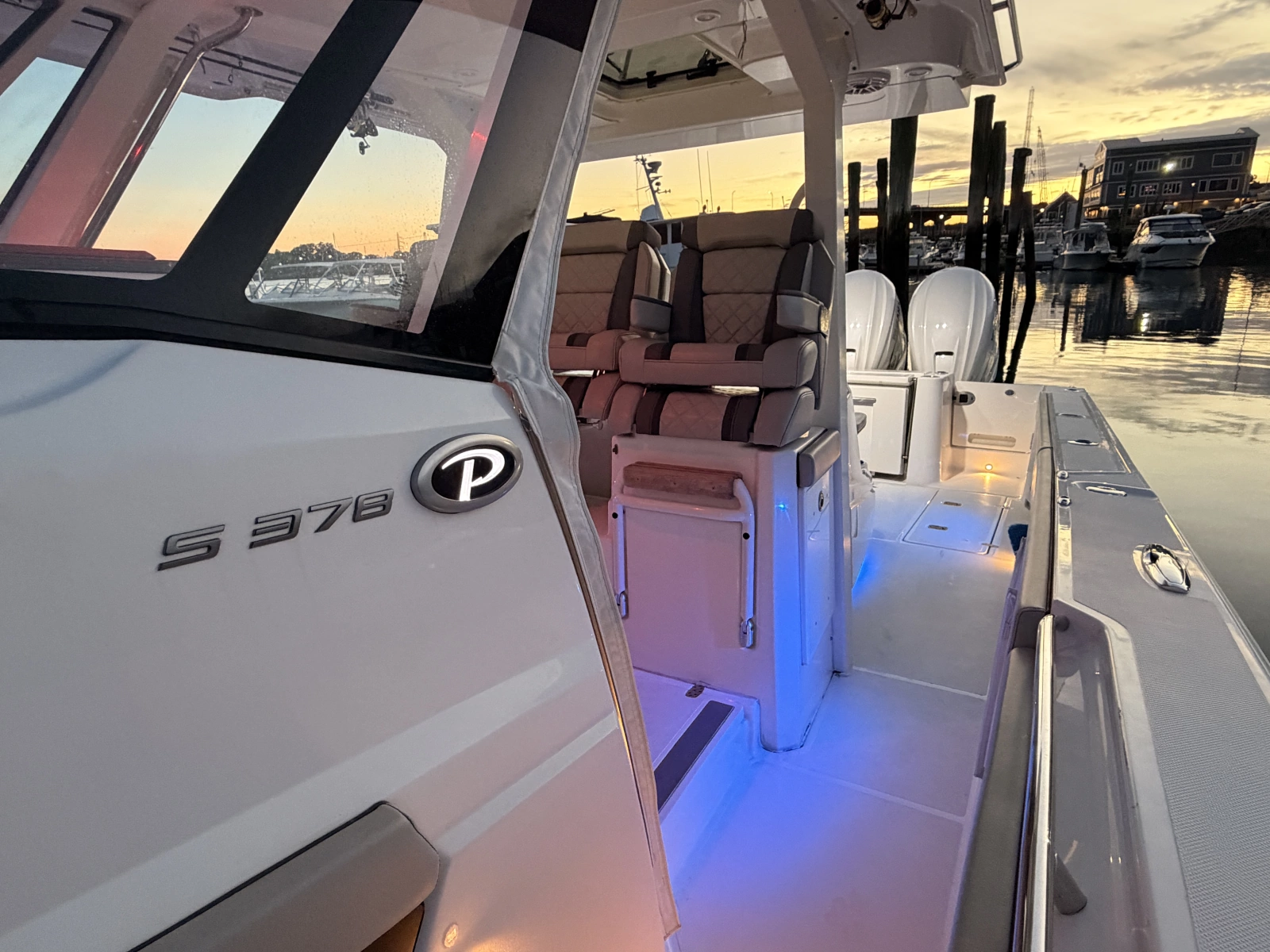 Sea Shed 37ft Pursuit Yacht For Sale