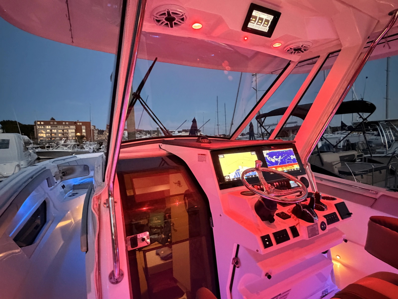 Sea Shed 37ft Pursuit Yacht For Sale