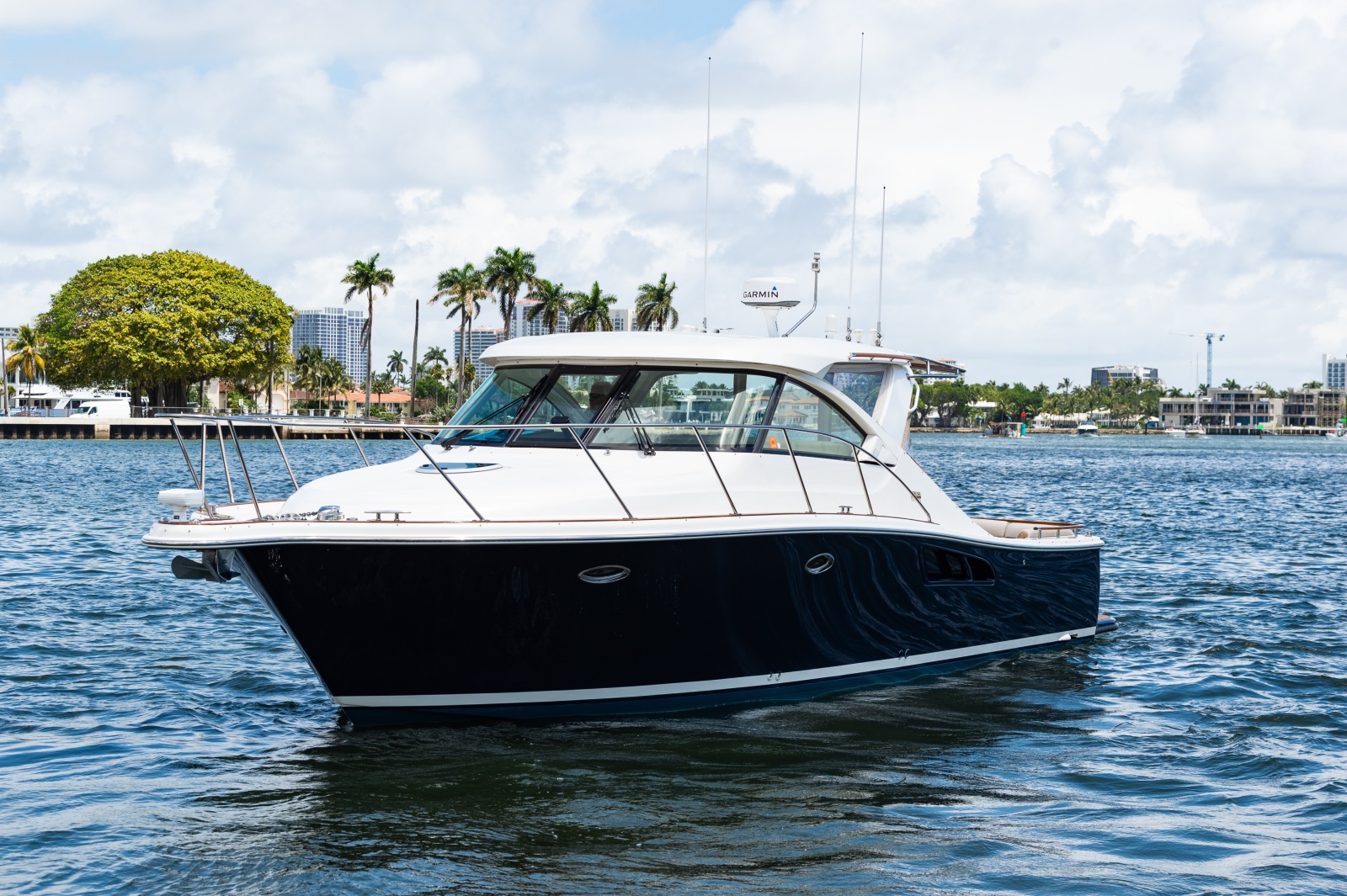 2013 Tiara Yachts 3600 Coronet
