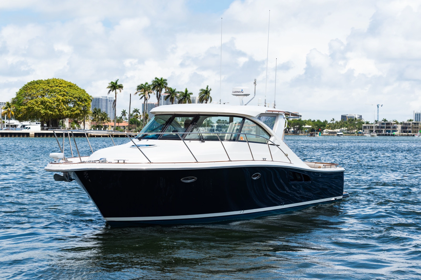 2013 Tiara Yachts 3600 Coronet