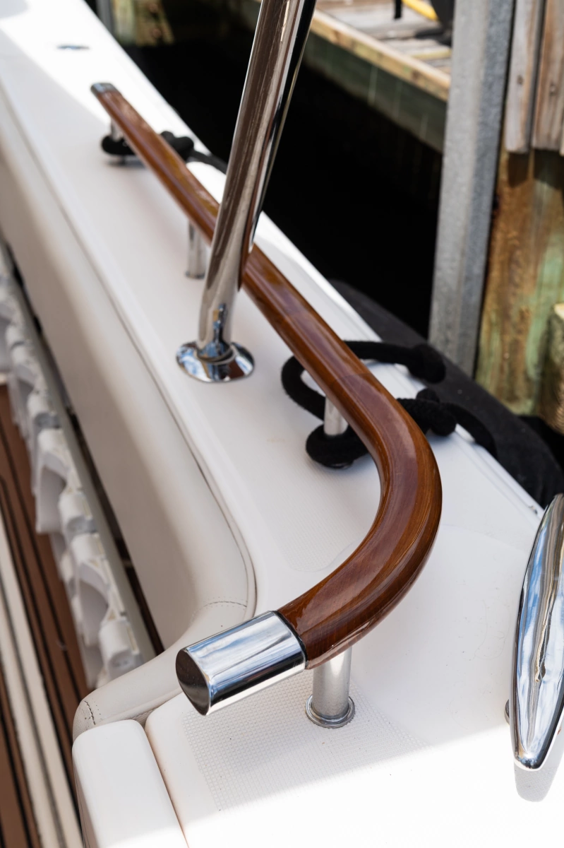 2013 Tiara Yachts 3600 Coronet