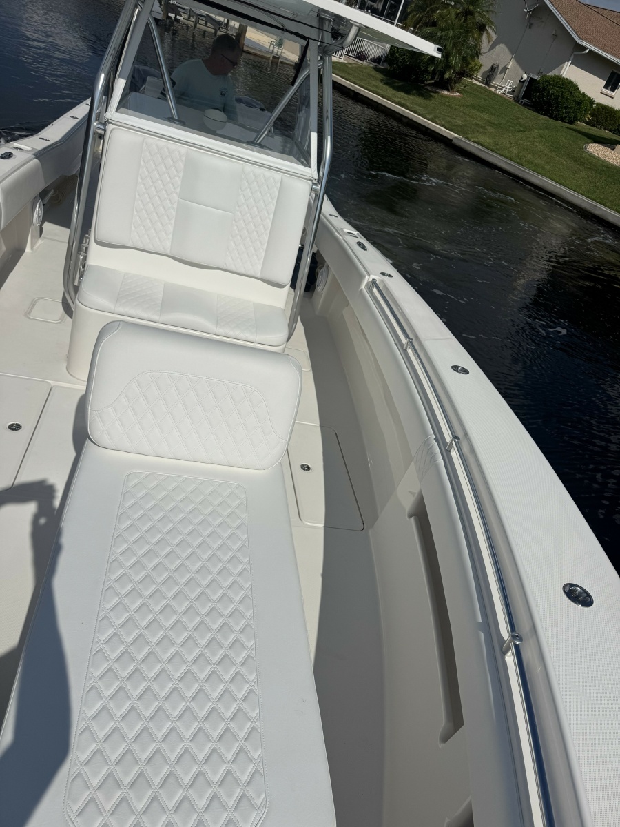 2013 Invincible 36 Open Fisherman