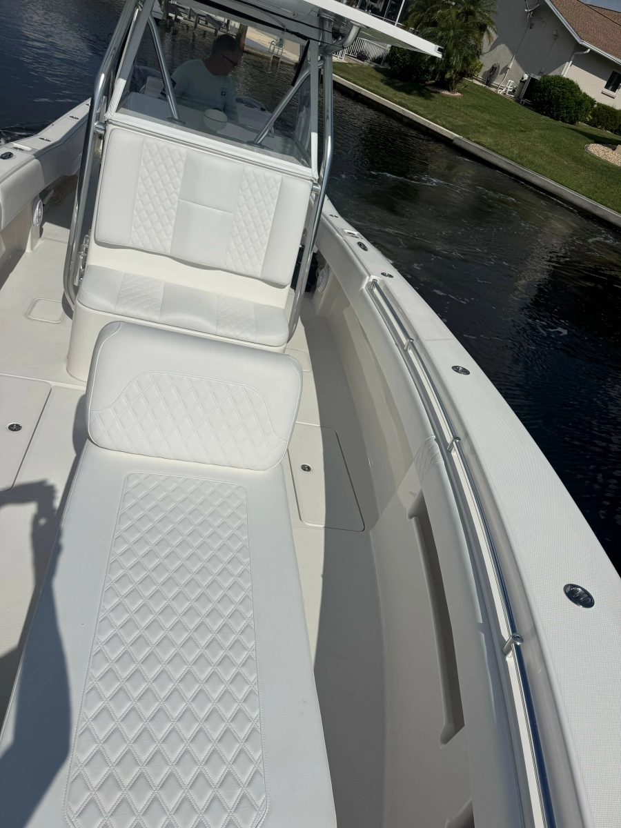 2013 Invincible 36 Open Fisherman