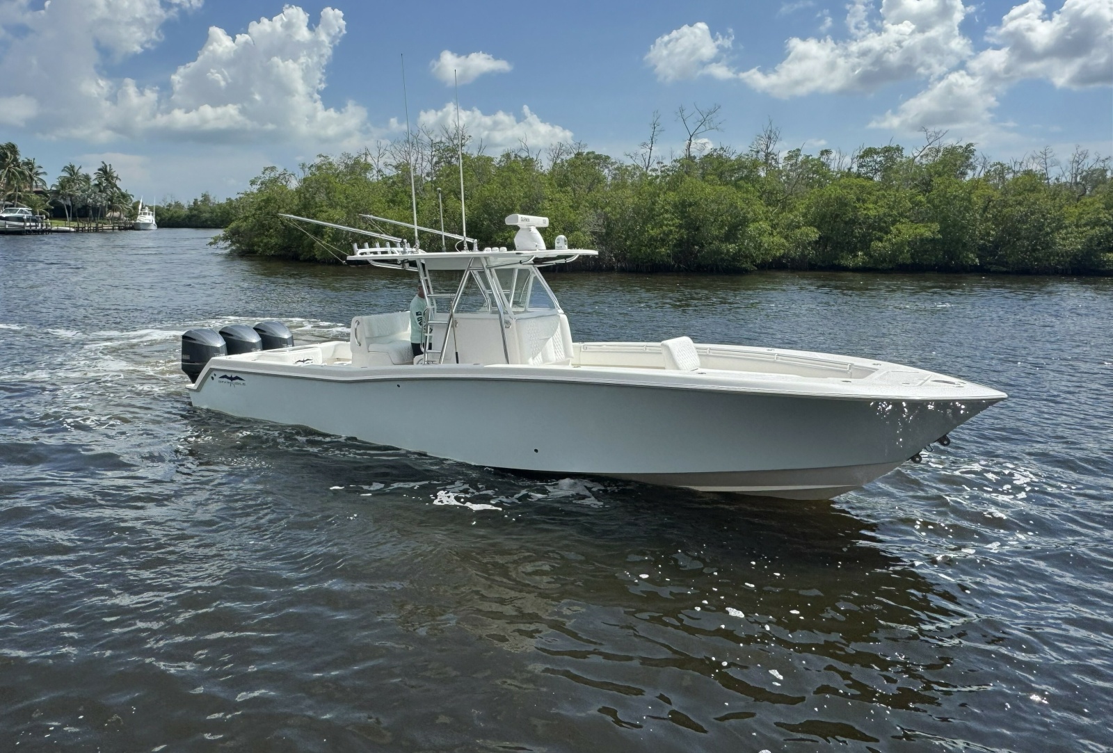2013 Invincible 36 Open Fisherman