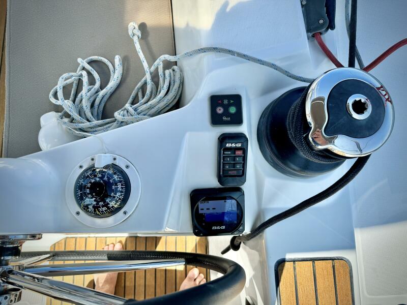 2015 Jeanneau 379