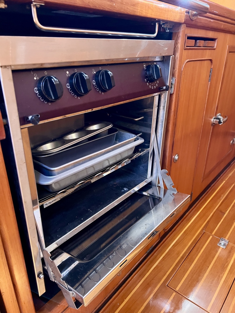 2001 Hylas 54 RS