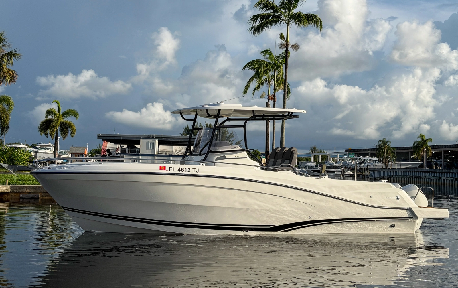 29ft Jeanneau Yacht For Sale
