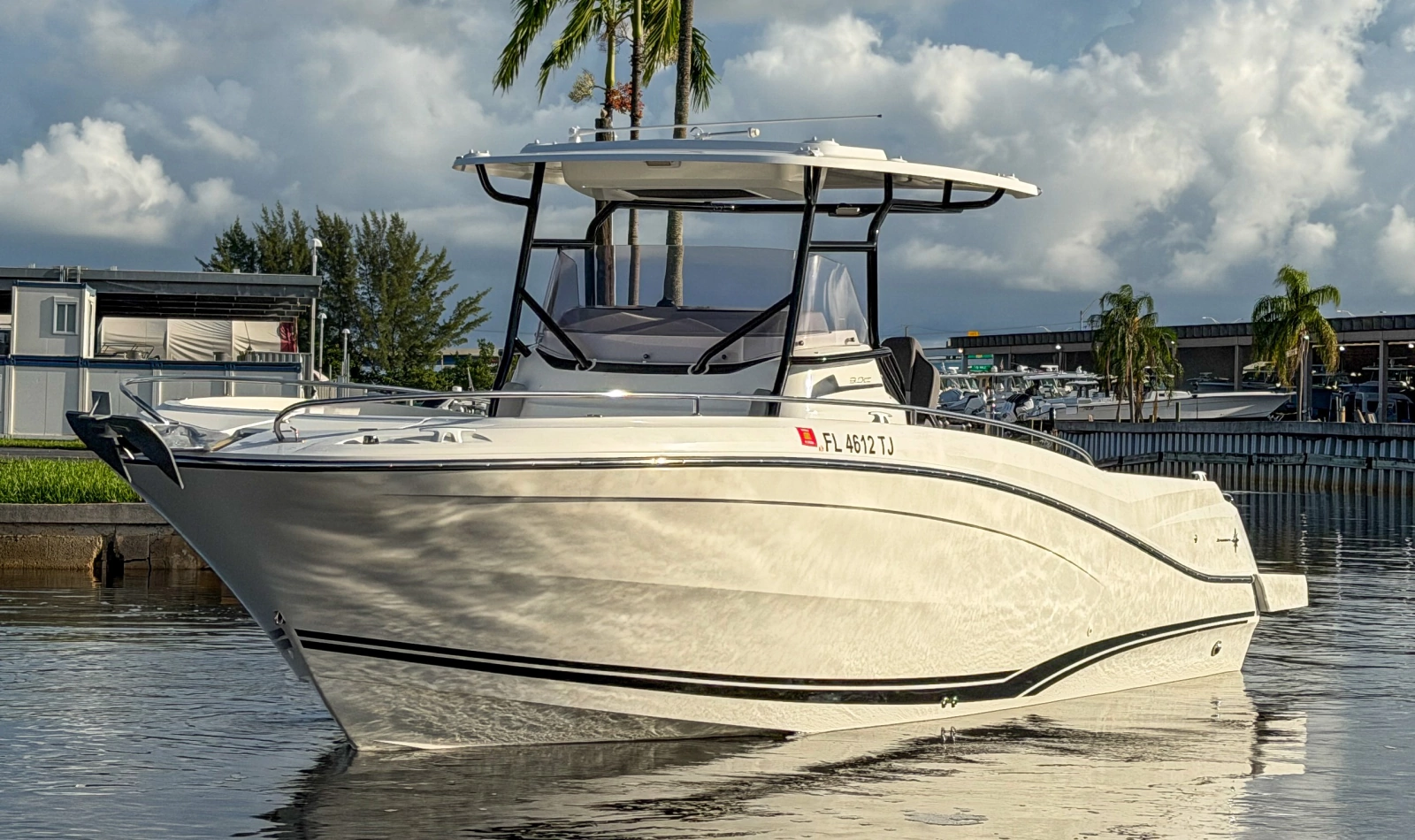 29ft Jeanneau Yacht For Sale