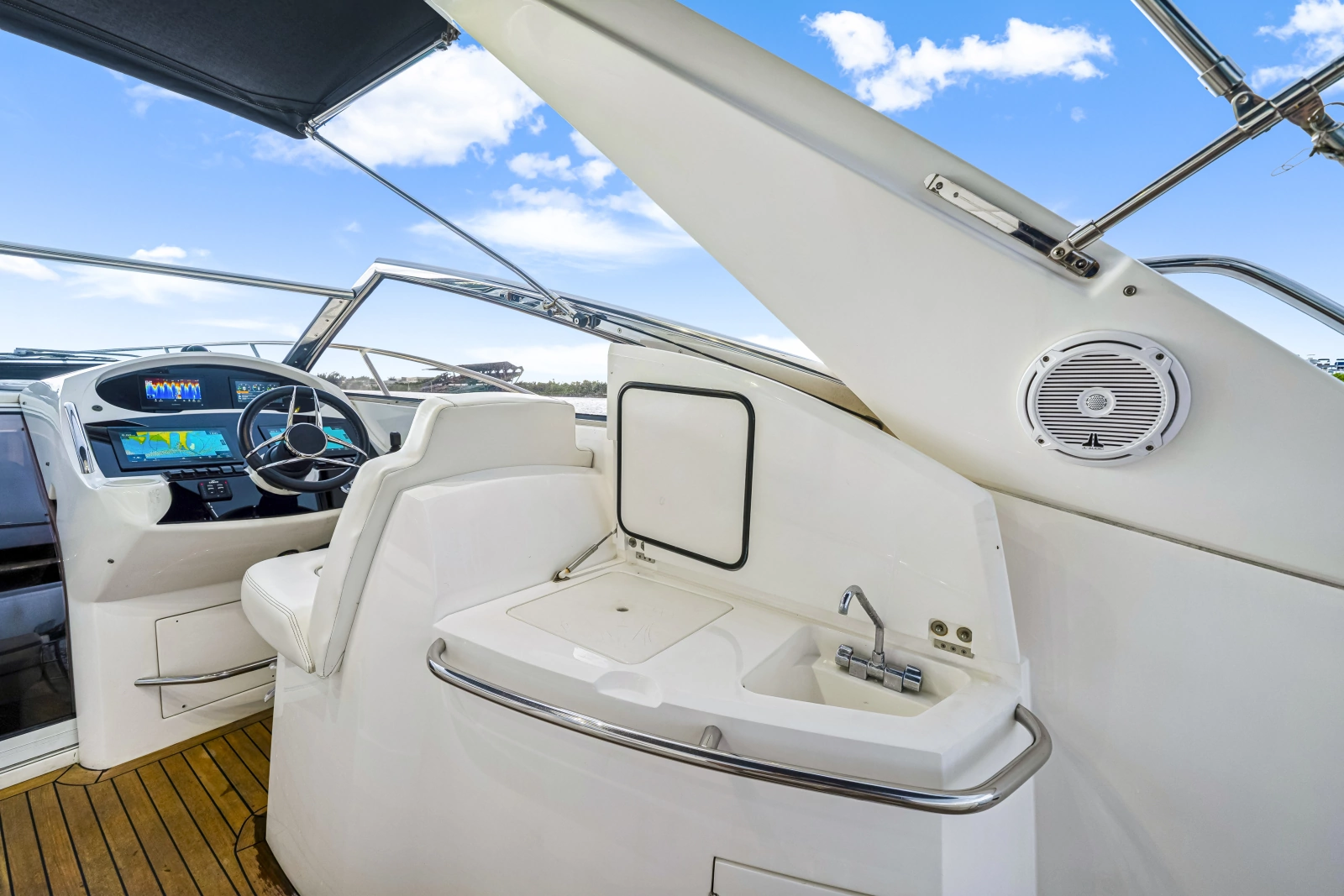 2004 Sunseeker Portofino 35