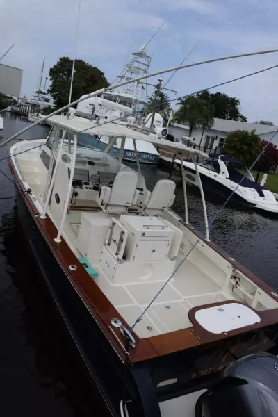 Marlow 37 - MI-DI - Exterior Profile